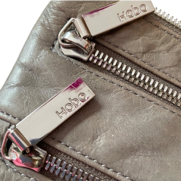 LHobo The Original Gray/Olive Smooth Leather Crossbody 8.5x5" Adjustable strap - Picture 2 of 10